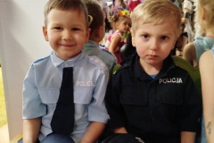 7f3f5df7-a589-448a-b40c-398af22b0c71