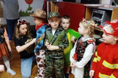 d73b3192-3ecf-4274-877f-497663954831