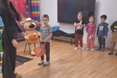 872ba3a9-5f27-4726-b98c-4b5f045bc1d8