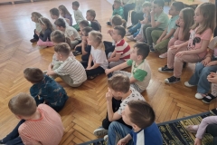 56062093-4c24-460b-b736-15afaf245472