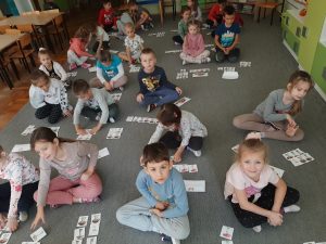 Grzybobranie- rozróżniamy grzyby jadalne i trujące