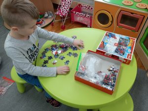Dzień Puzzli - rozwijamy koncentrację i logiczne myślenie