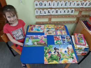 Dzień Puzzli - rozwijamy koncentrację i logiczne myślenie