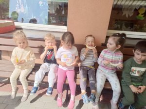 Podwieczorek na tarasie 